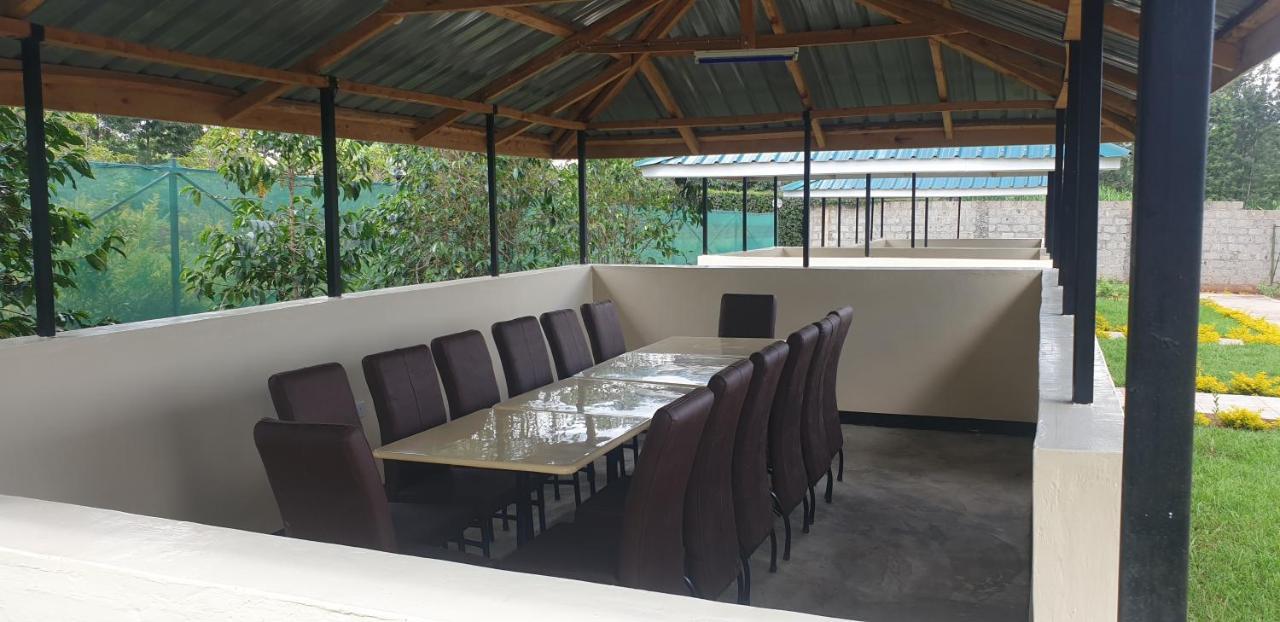 Отель Oakridge Gardens Limuru Экстерьер фото